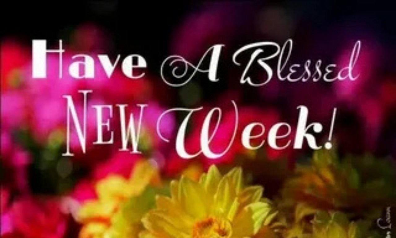 New week blessings message with sunrise background symbolizing hope, faith, and a fresh Monday start