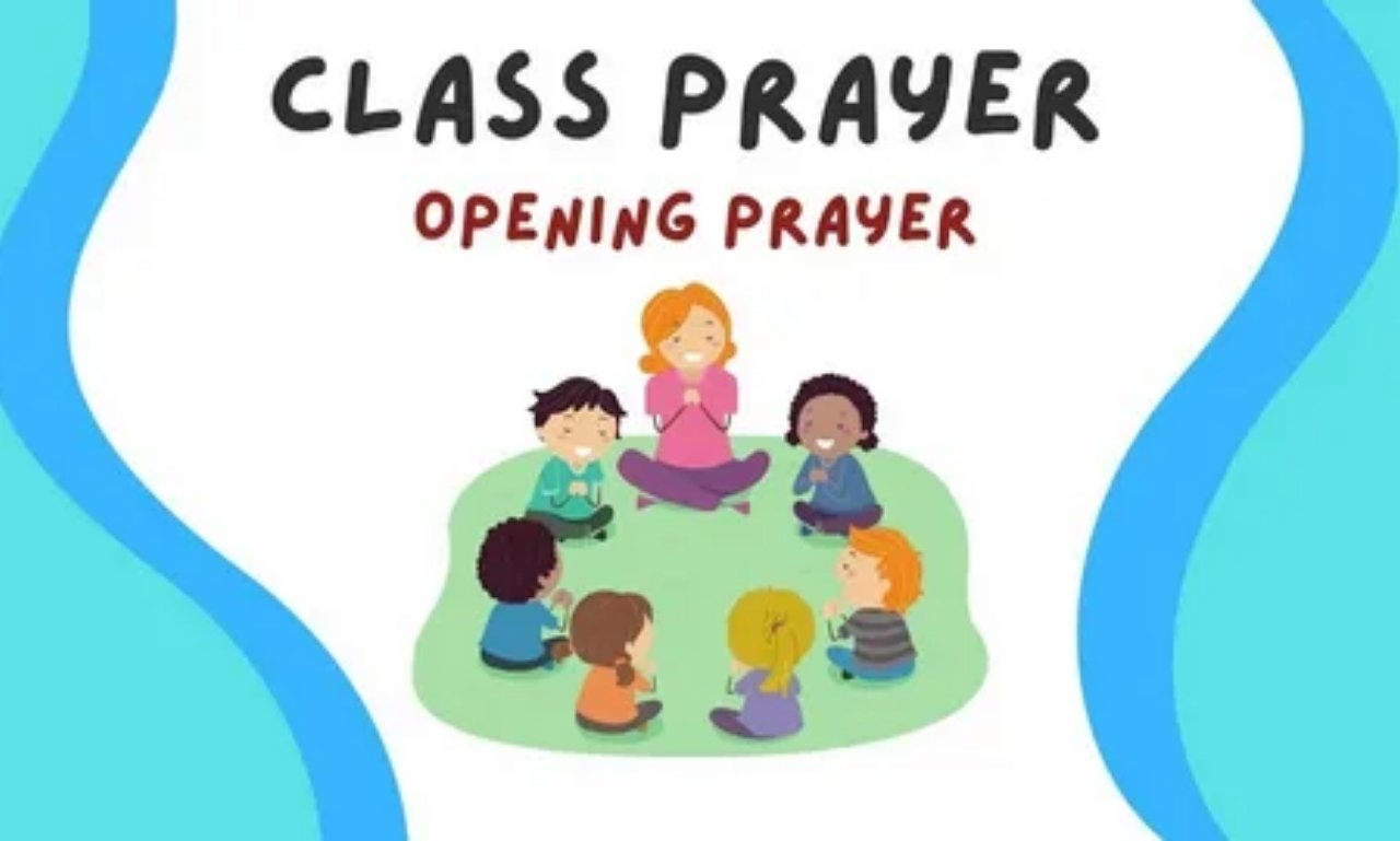 Best Opening Prayers for Class with students in quiet reflection before lesson begins