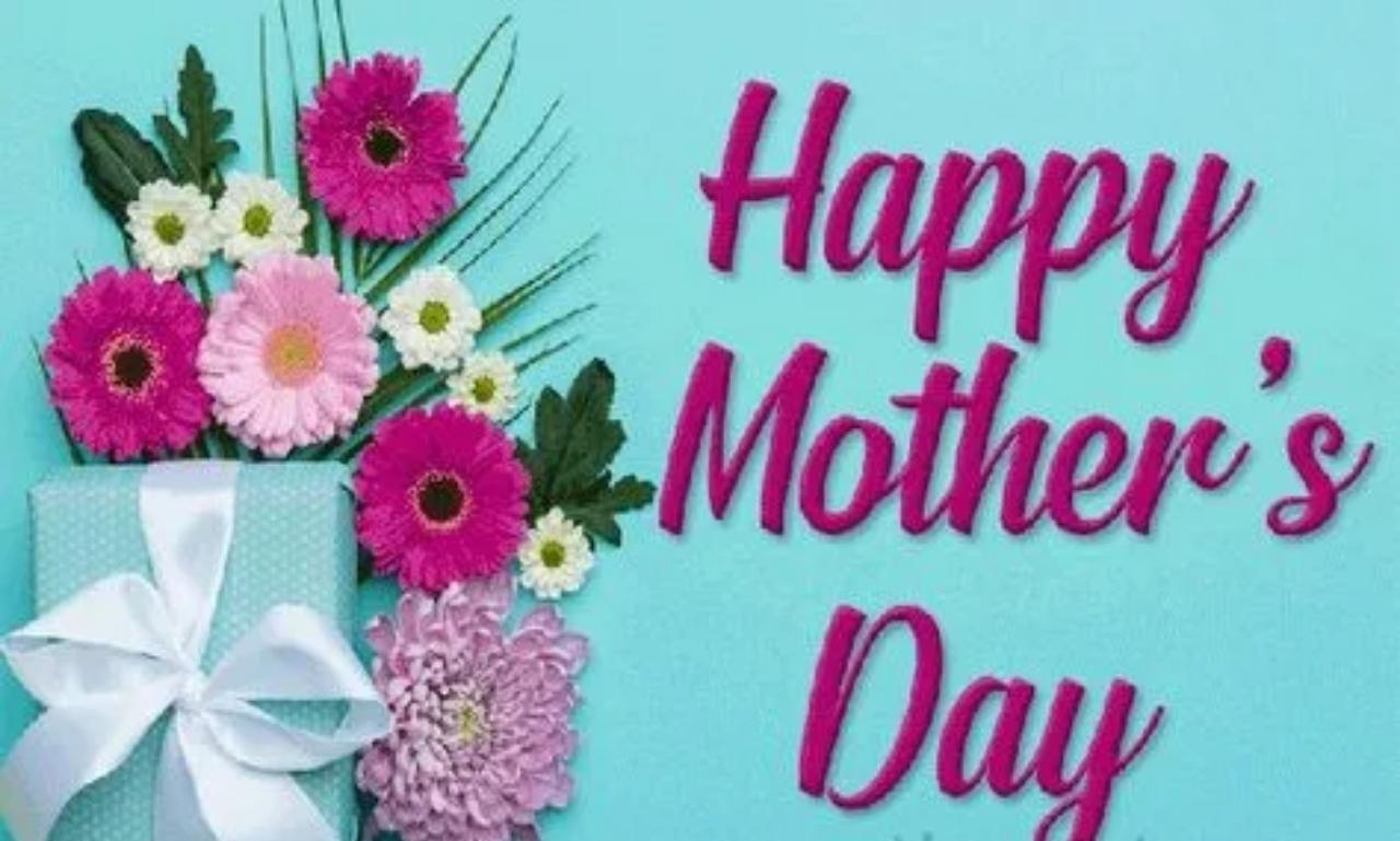 Mother Day blessings with heartfelt messages and flowers celebrating love, faith, and appreciation for every mom